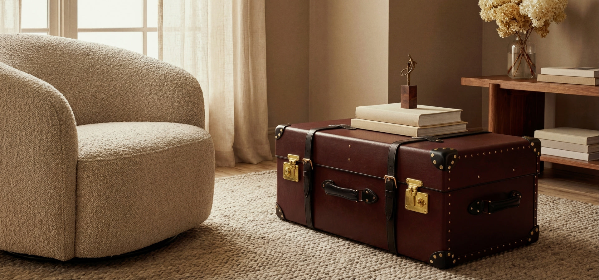 GLOBE-TROTTER