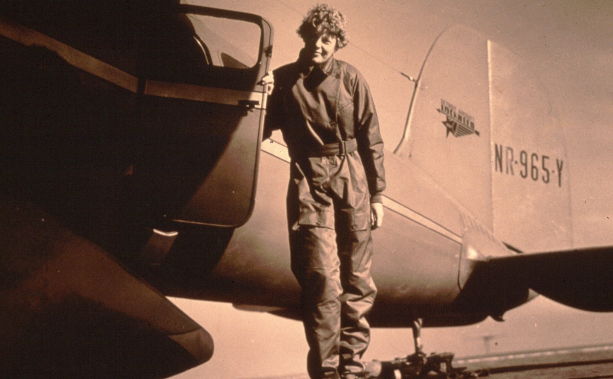 Amelia Earhart: An Aviation Icon - GLOBE-TROTTER