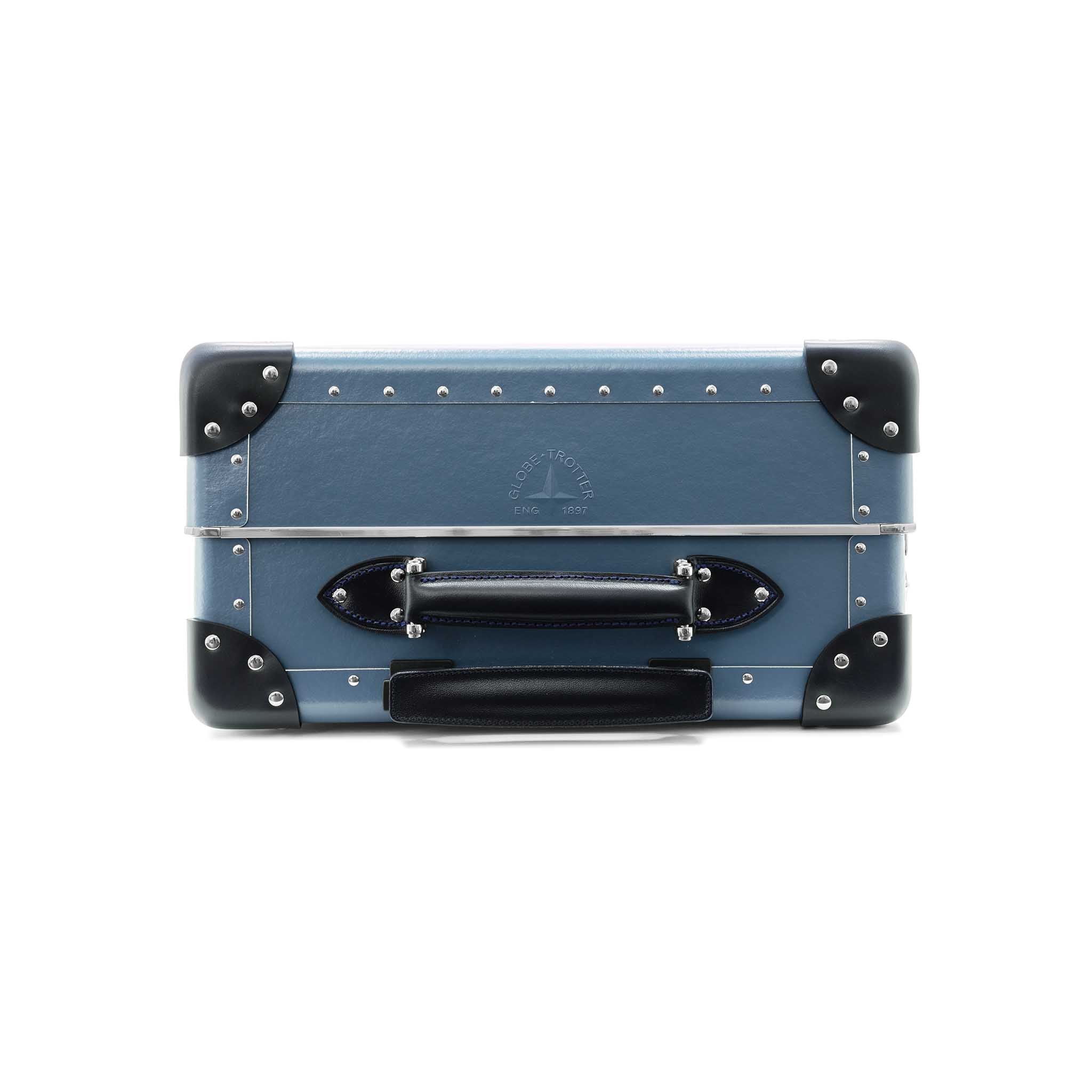 Metropolis · Carry-On - 4 Wheels | Fog Blue/Navy/Chrome