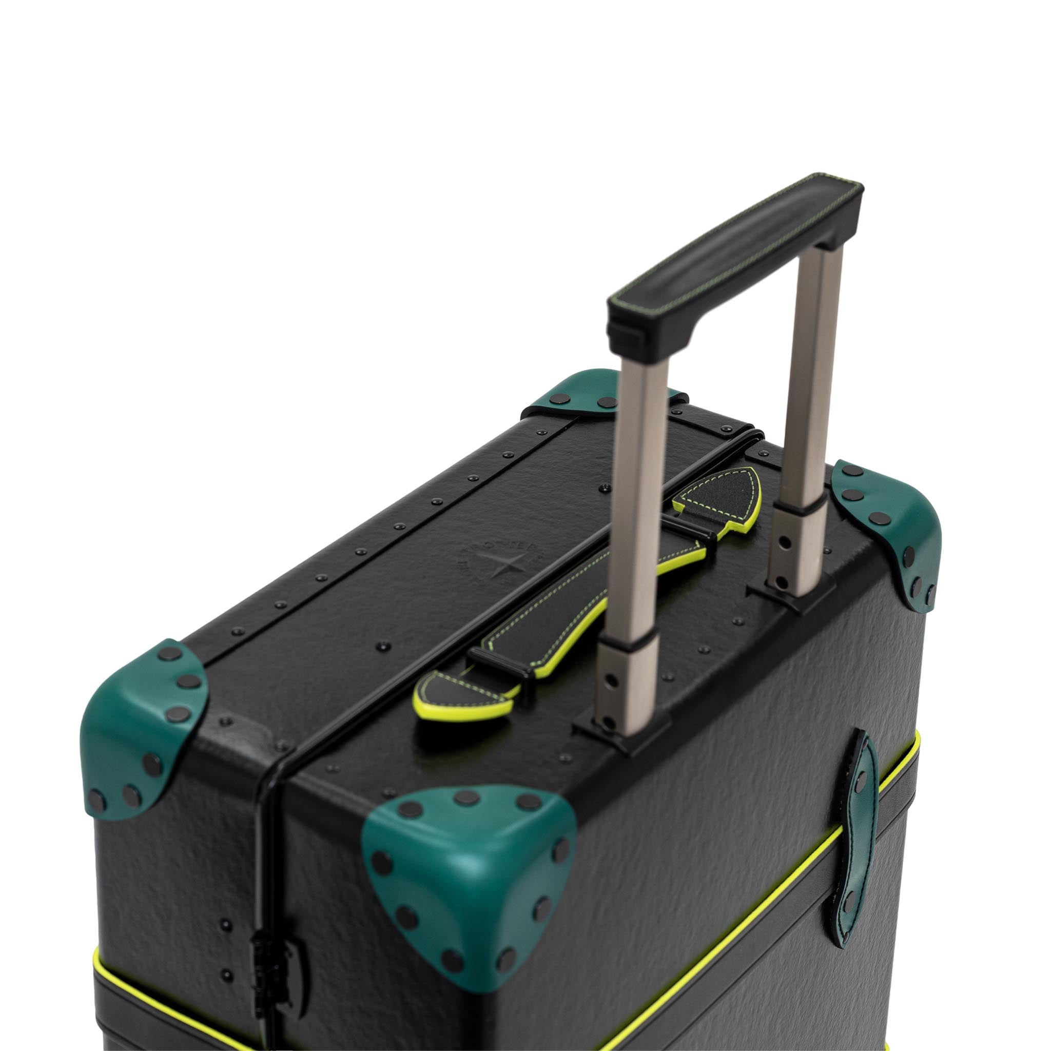 Globe-Trotter | Aston Martin F1 - Carry-On - 4 Wheels - Black