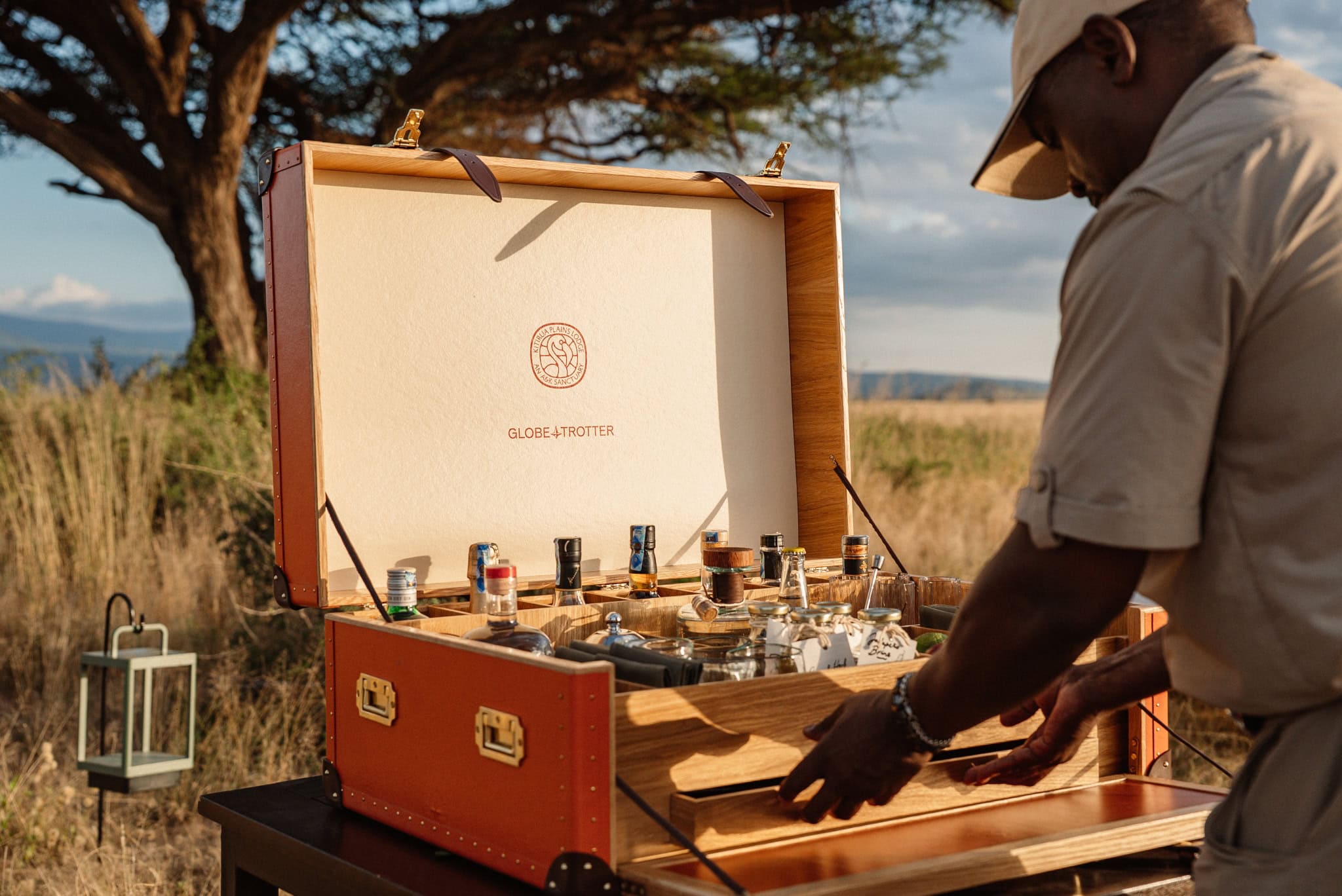 Sundowner Trunk | Globe-Trotter x Abercrombie & Kent