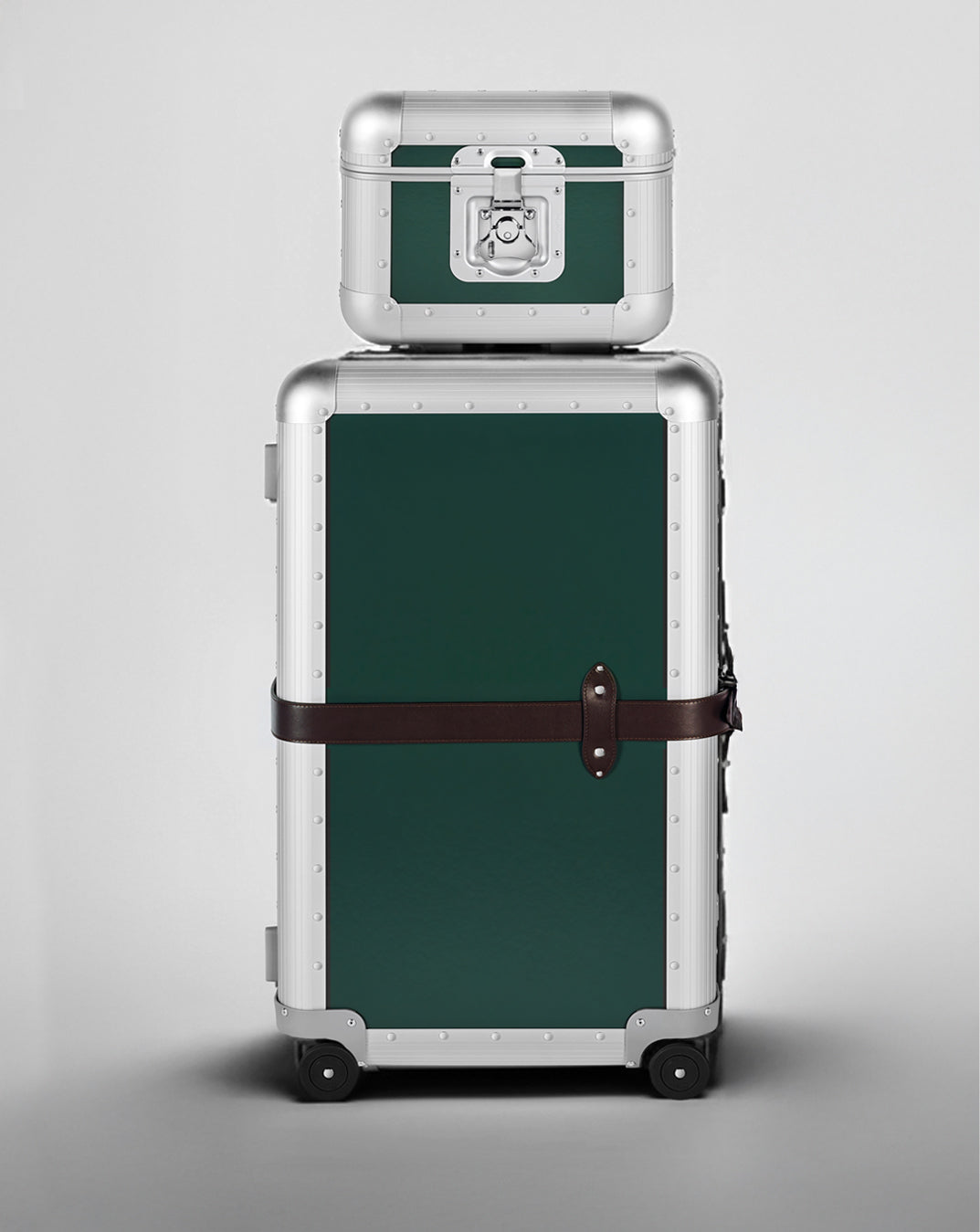 Custom Case With Pianist Hayato Sumino | Globe-Trotter Journal