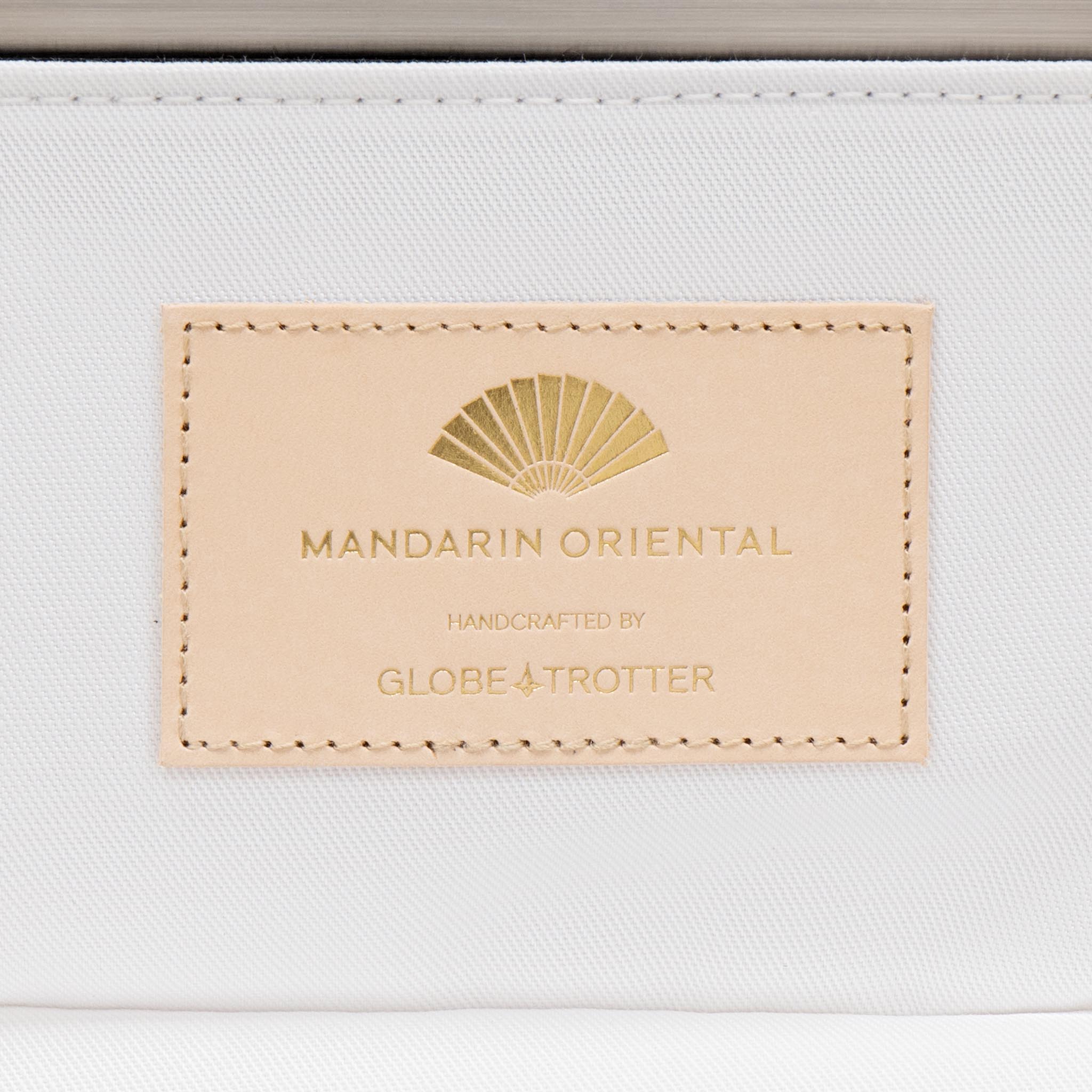 Globe-Trotter | Mandarin Oriental Hotel - Carry-On - 4 Wheels