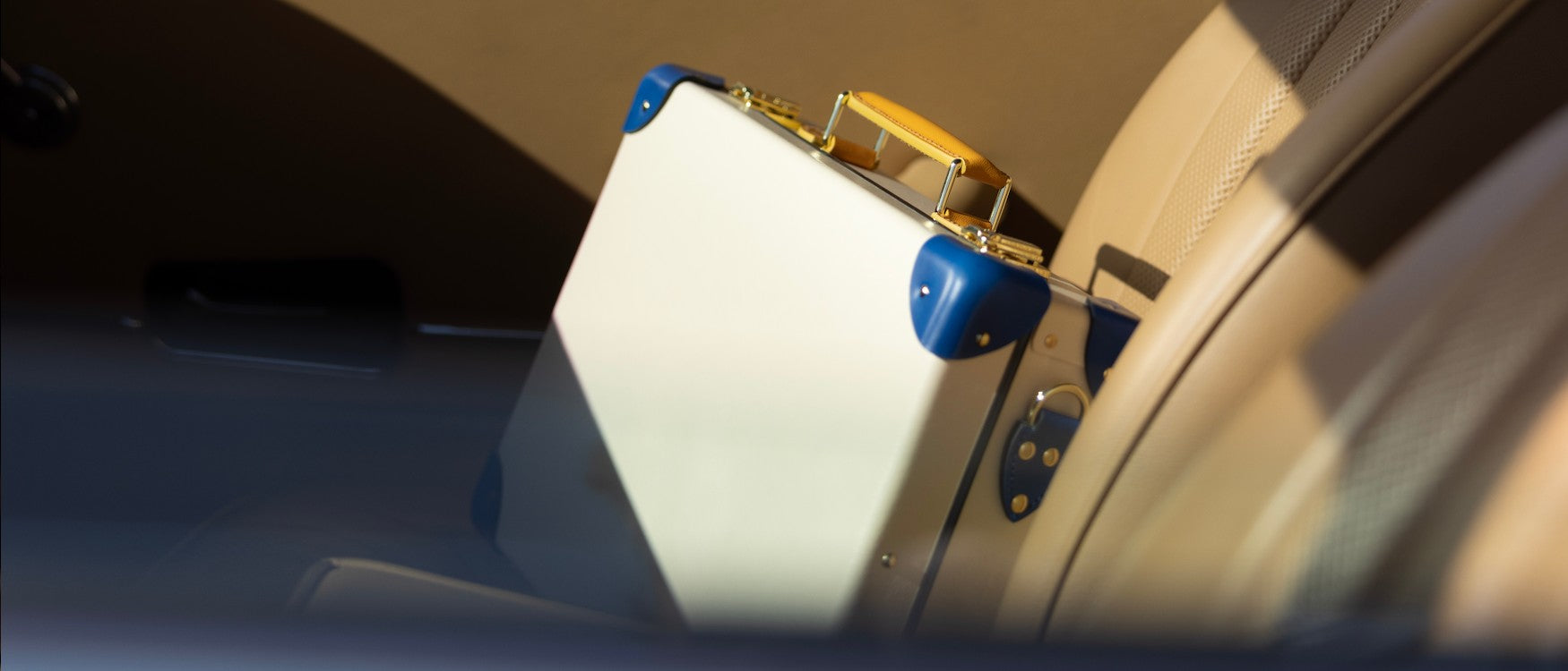 Small Attaché