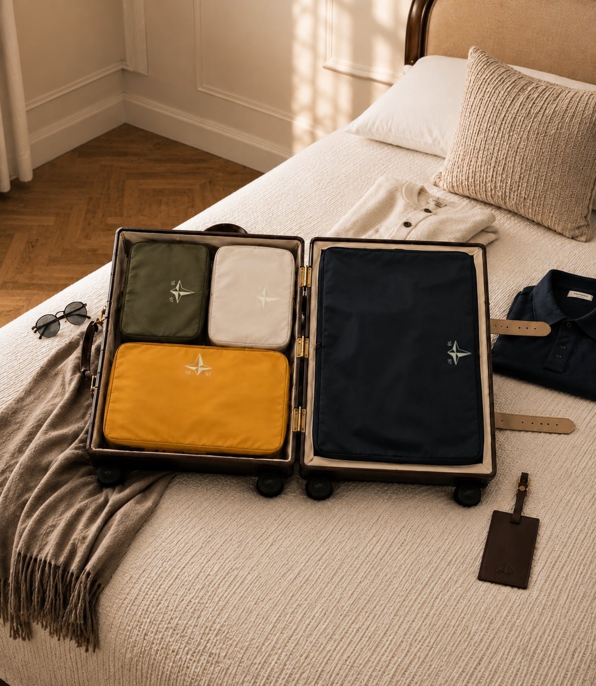 GLOBE-TROTTER