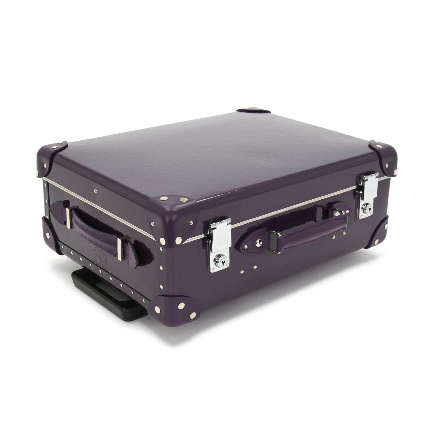 Amethyst · Small Carry-On | Amethyst/Amethyst - GLOBE-TROTTER