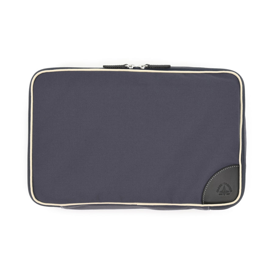 Original · Medium Packing Cube | Navy – first image